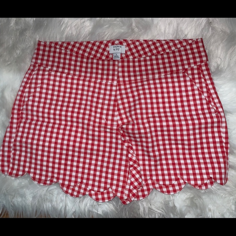 crown & ivy shorts